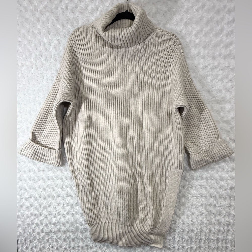 Anthropologie Moth Womens M Beige Ribbed Cable Knit Turtleneck Sweater‎